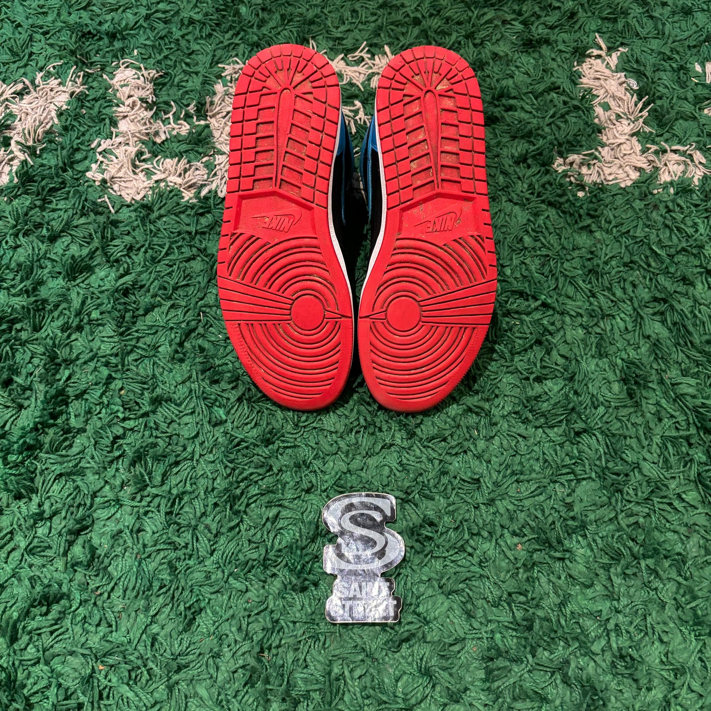 Air Jordan 1 High 'UNC To Chi' (Online only)