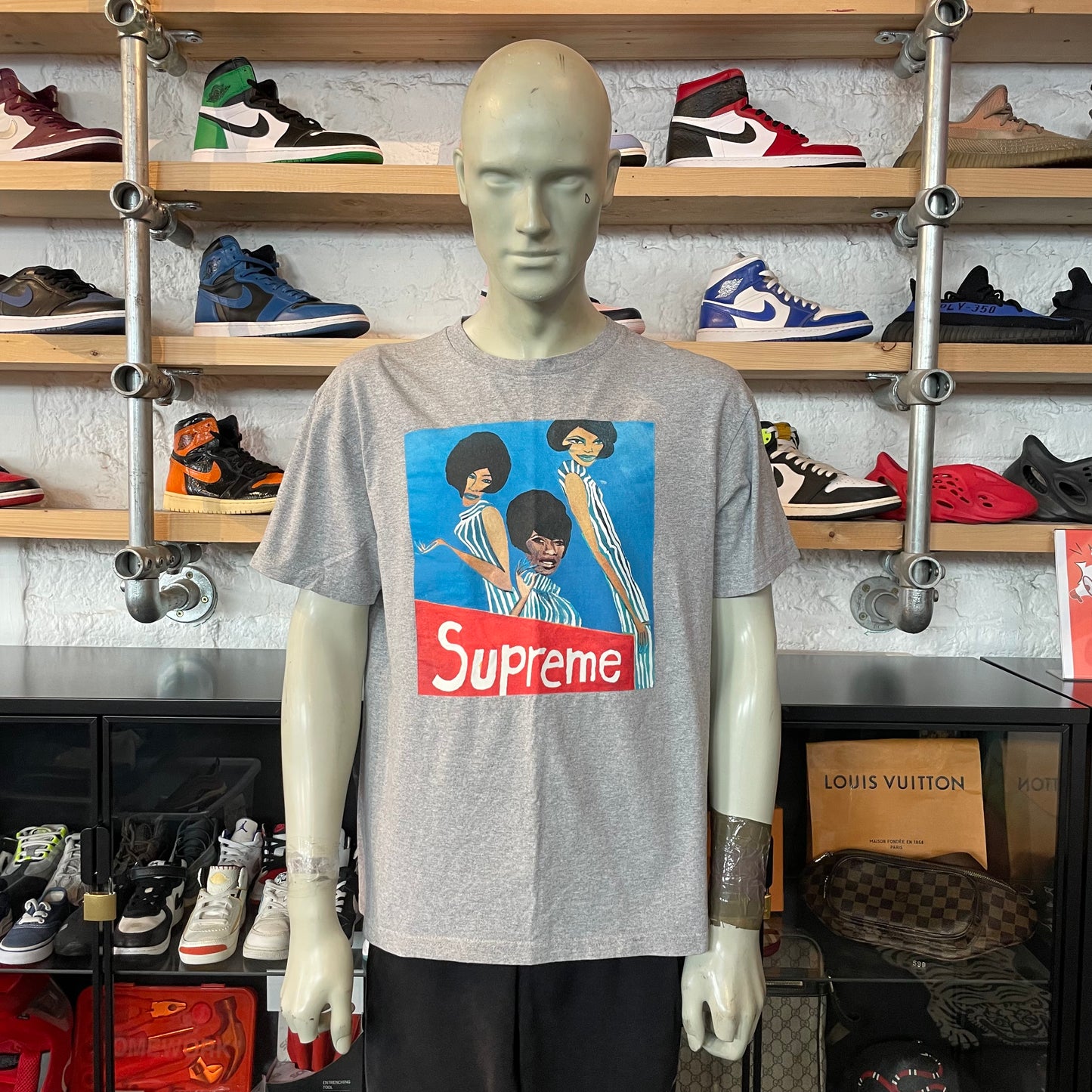 Supreme 'The Supremes' Tee Grey