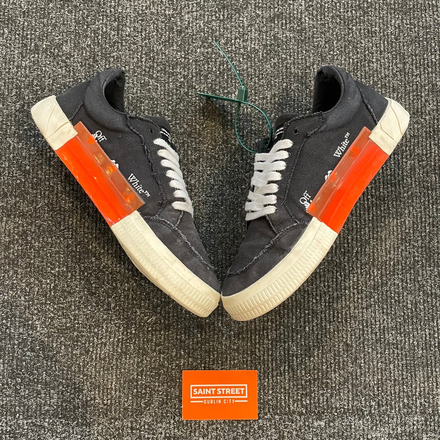 Off White Vulc Sneakers Black/White