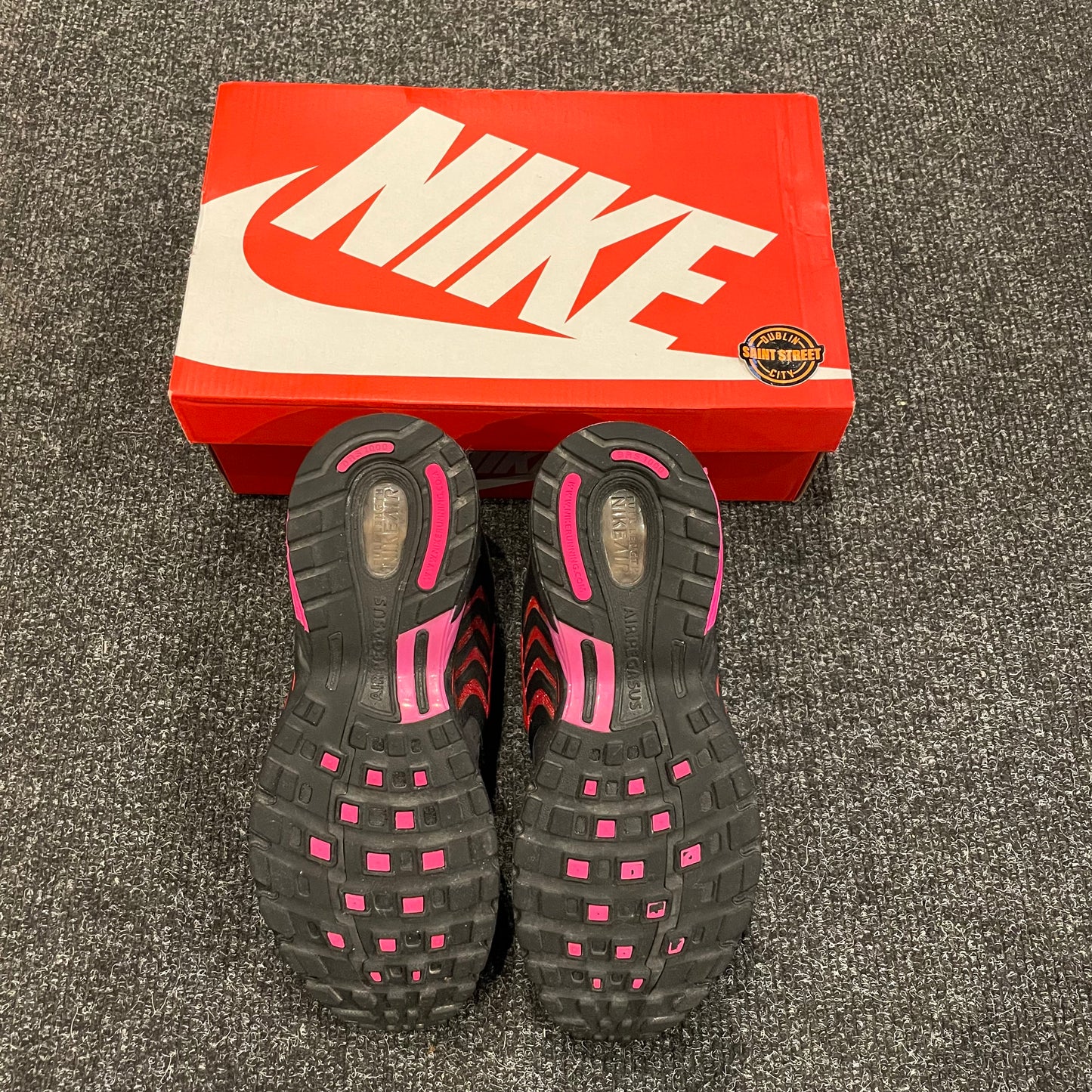 Nike Pegasus 2K5 'Black/Pink'