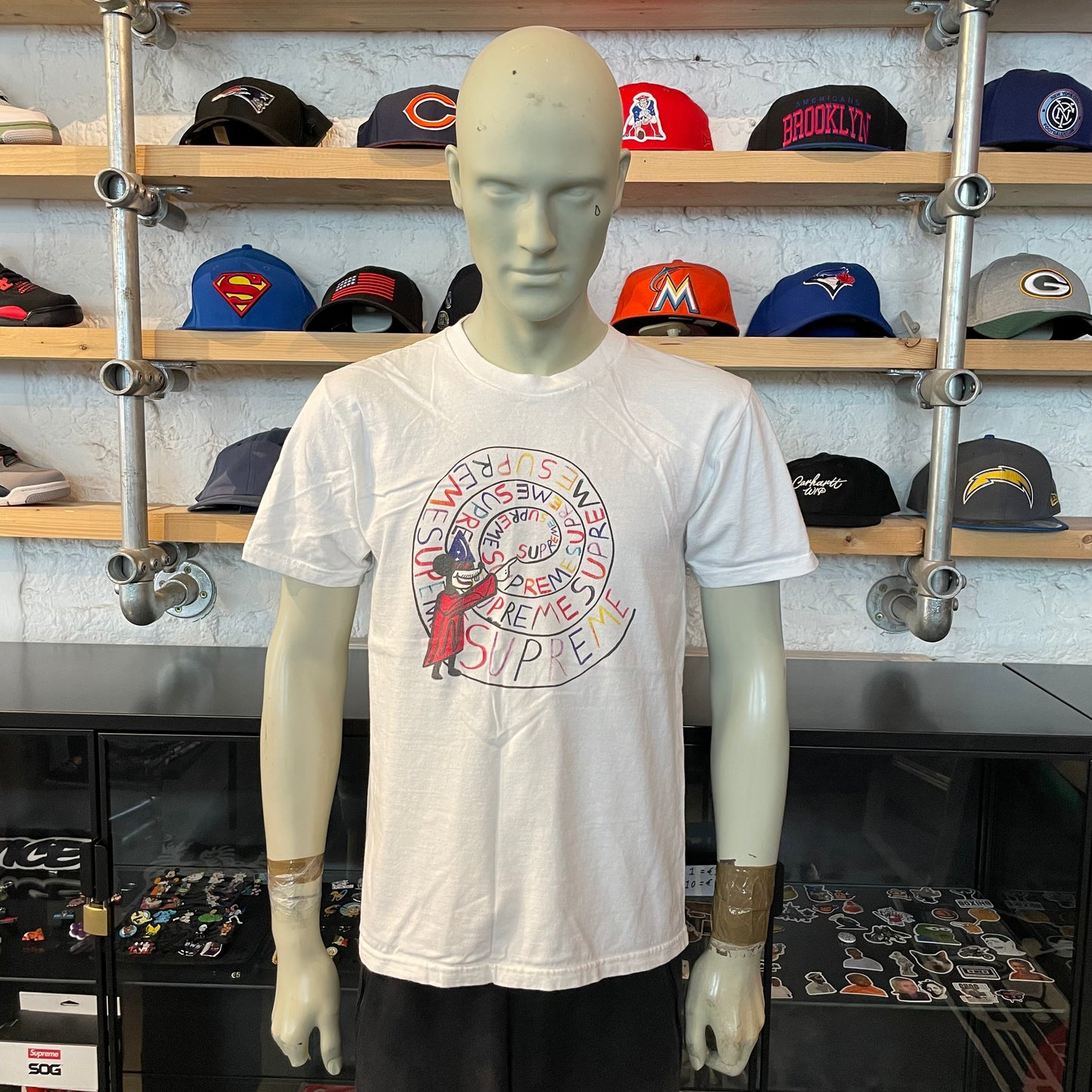 Supreme Swirl Tee White , M