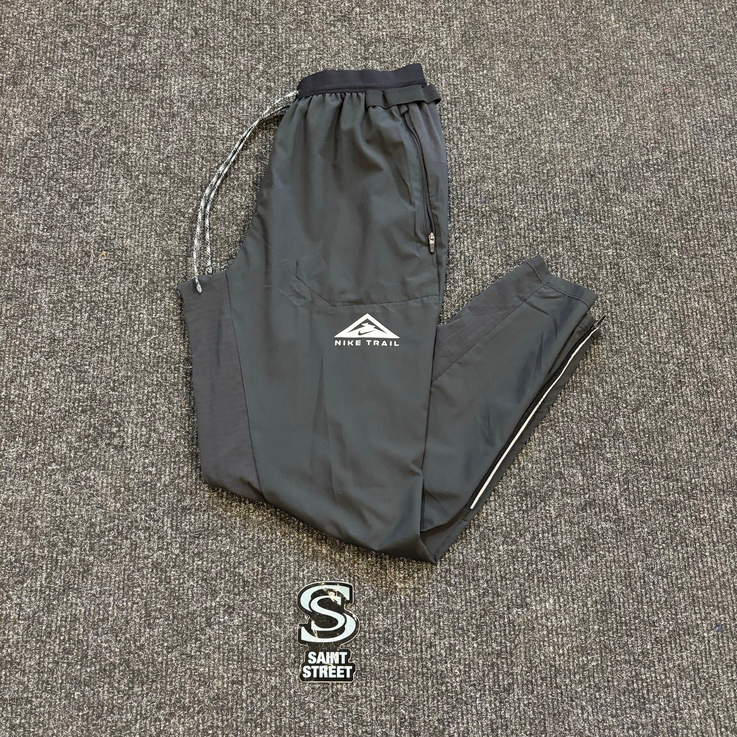 Nike Trail Pants