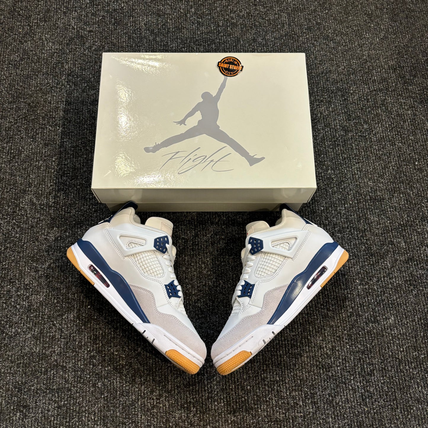 Air Jordan 4 SB 'Navy'