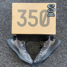 Load image into Gallery viewer, Adidas x Yeezy 350v2 &#39;Mx Grey&#39;
