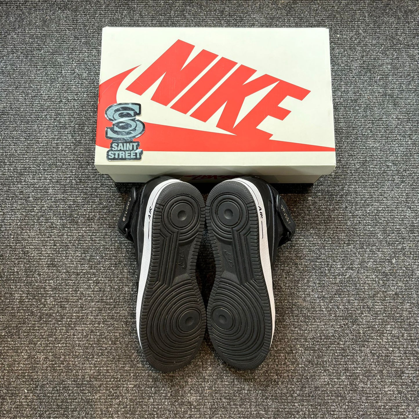 Nike X Stussy Air Force 1 Mid 'Black'