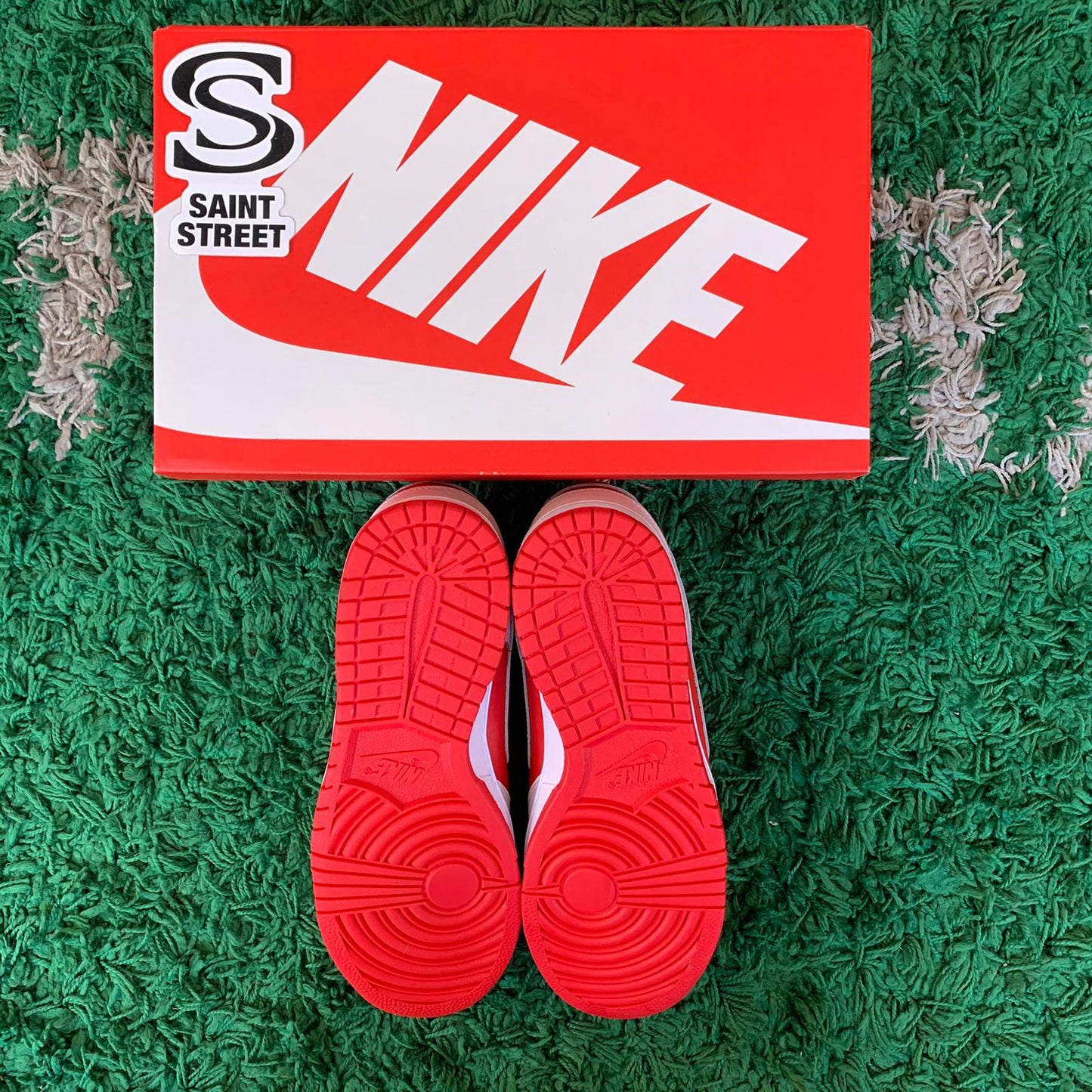 Nike Dunk Low 'Championship'