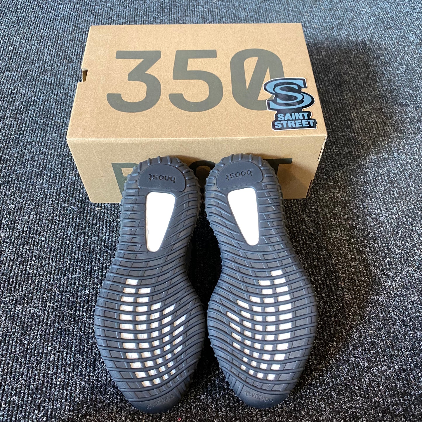 Adidas X Yeezy 350 'Dazzling Blue'