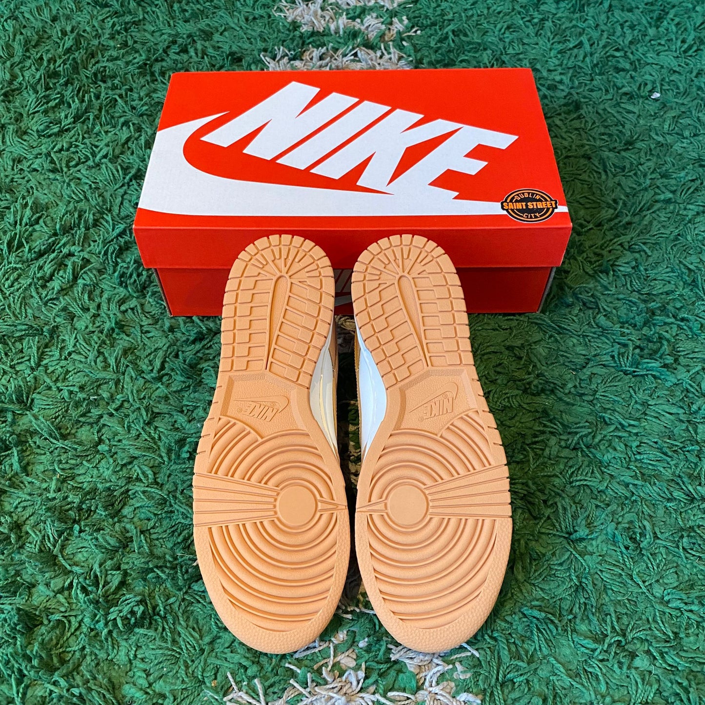 Nike Dunk Low 'Harvest Moon'