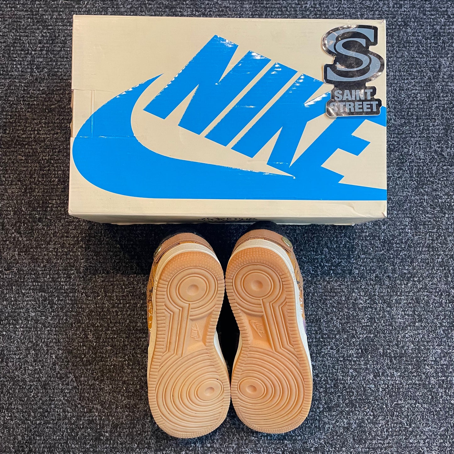 Nike X Travis Scott Air Force 1 Low 'Cactus Jack'