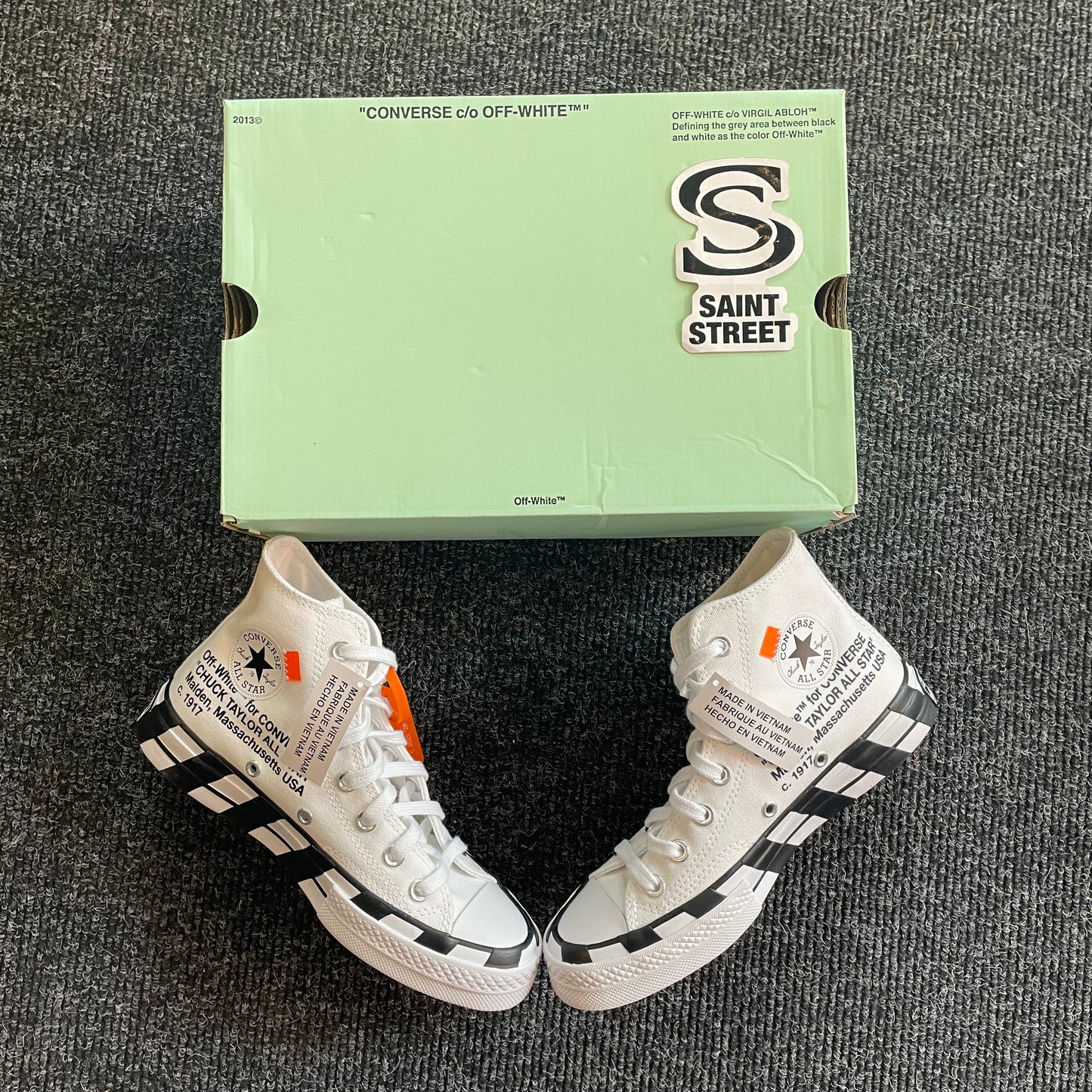 Off-White X Converse 'Chuck Taylor'