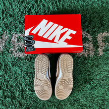 Load image into Gallery viewer, Nike Dunk Low &#39;Mocha&#39;
