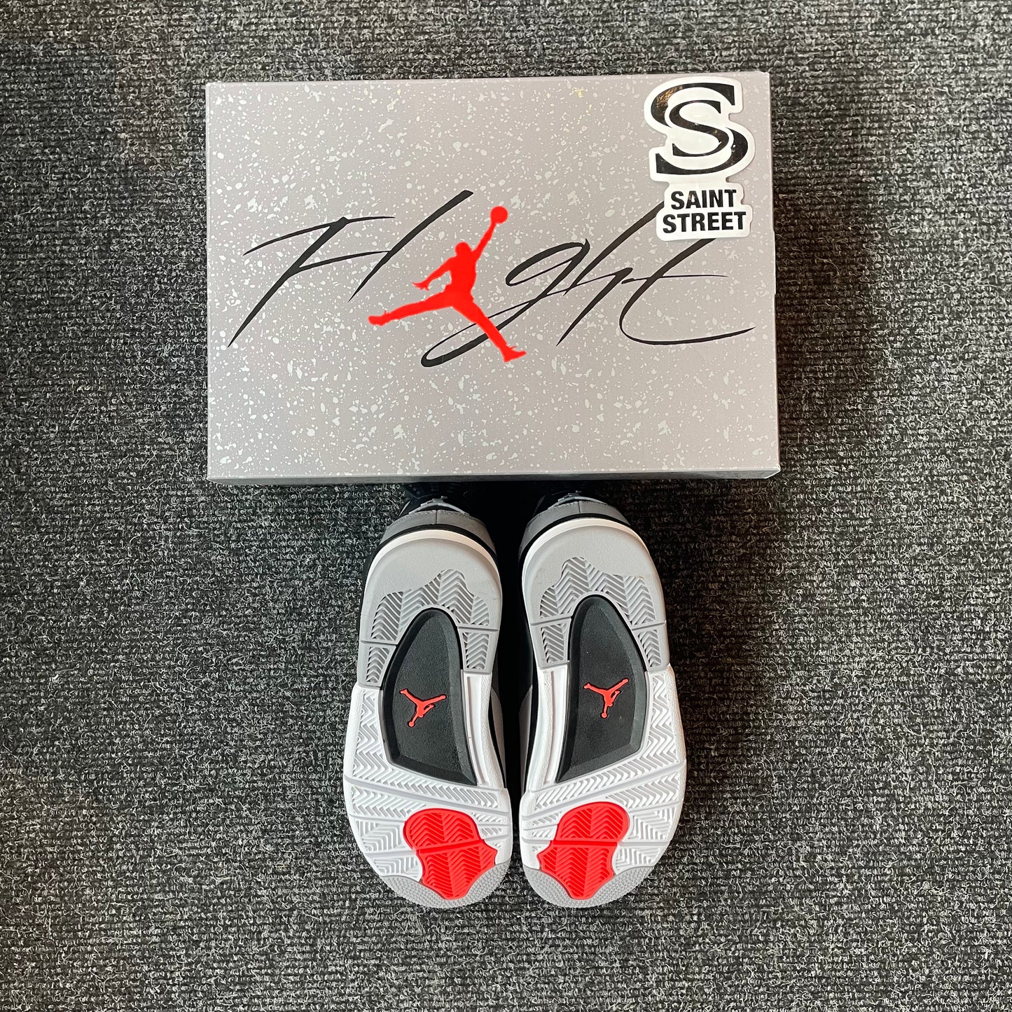 Air Jordan 4 'Infared'