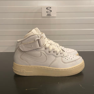 Nike AF1 Mid Triple White (GS) (Online only)
