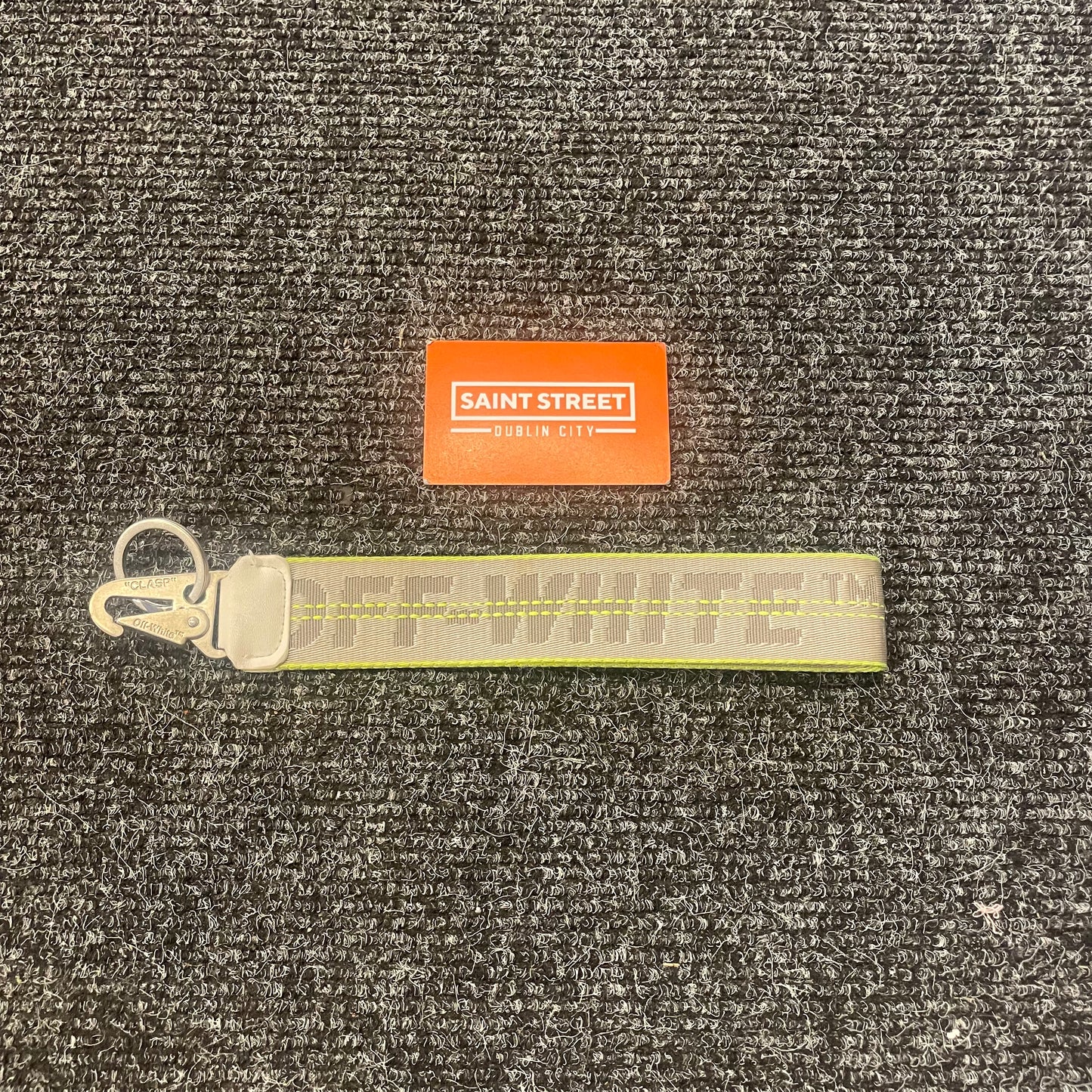 Off White Keyring