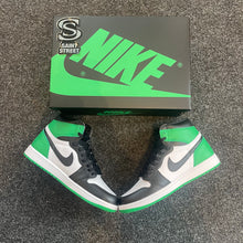 Load image into Gallery viewer, Air Jordan 1 High &#39;Lucky Green&#39;
