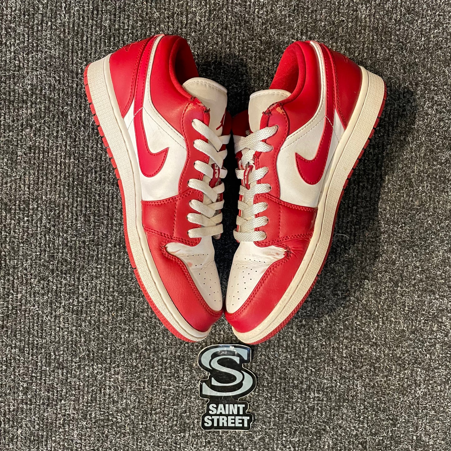 Air Jordan 1 Low 'University Red'