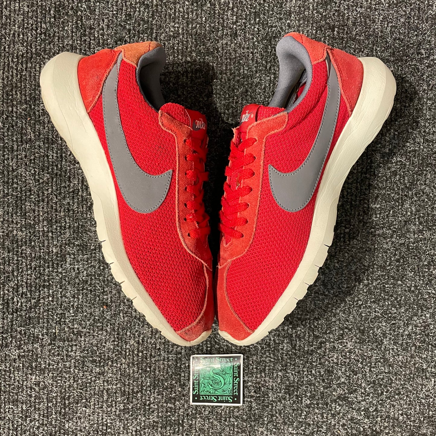 Nike Roche LD Red/Grey