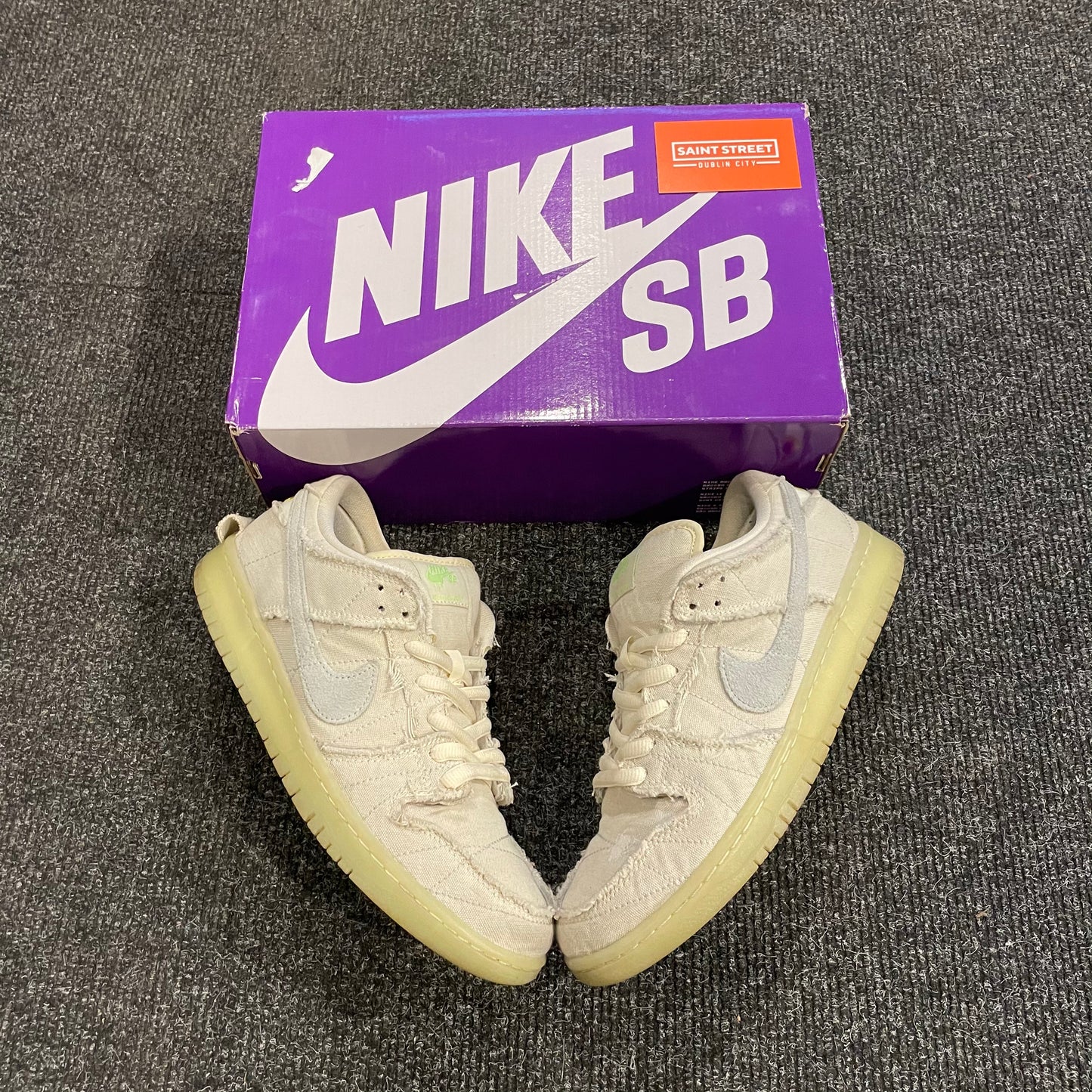 Nike SB Dunk Low 'Mummy'