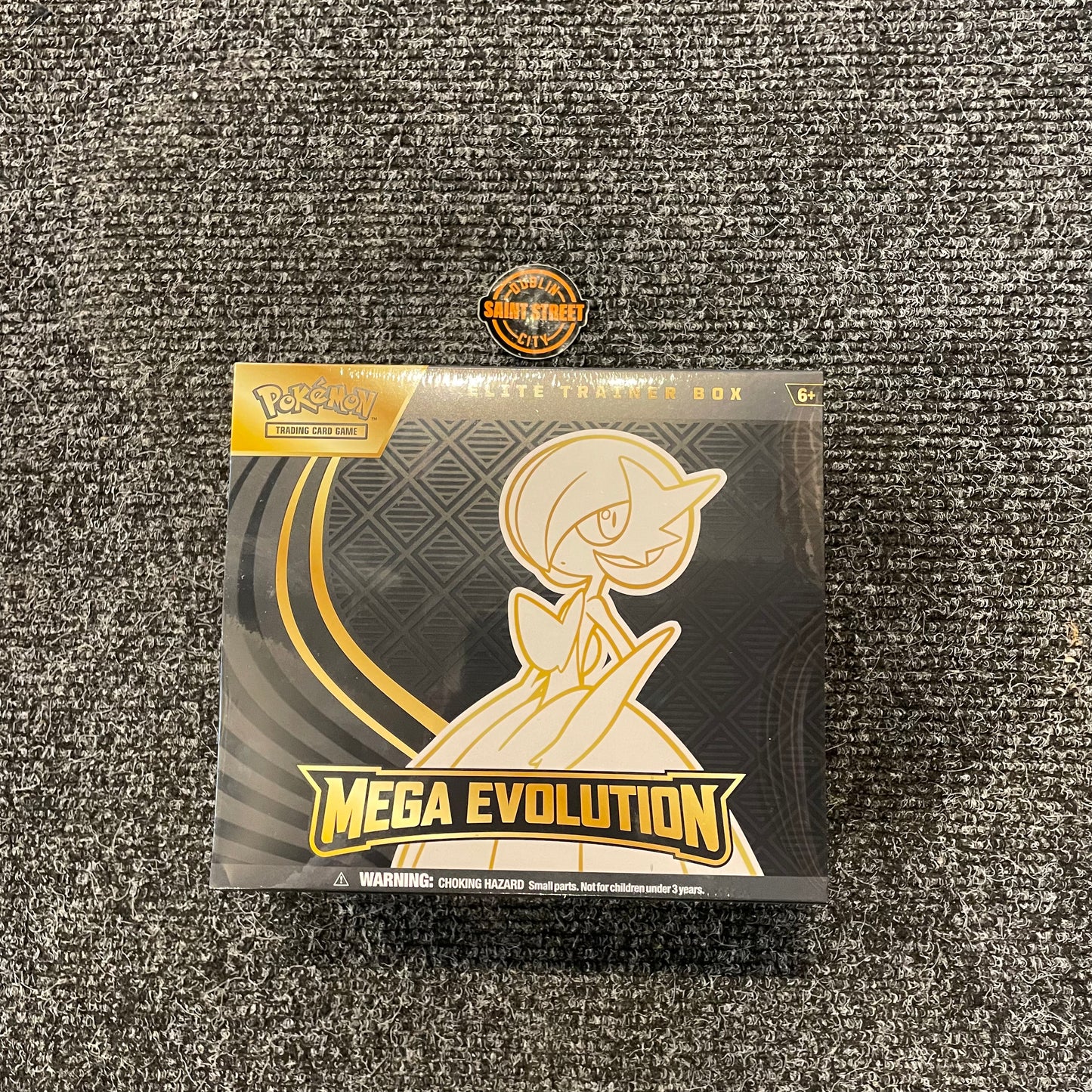 Pokemon Mega Evolution Gardevoir Elite Trainer Box