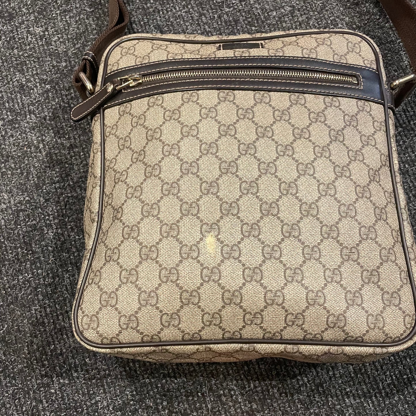 Gucci Messenger Bag