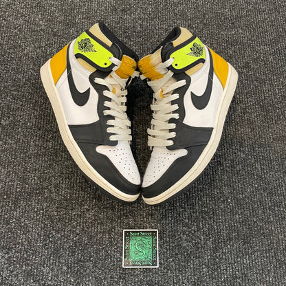 Air Jordan 1 High 'Uni Gold'