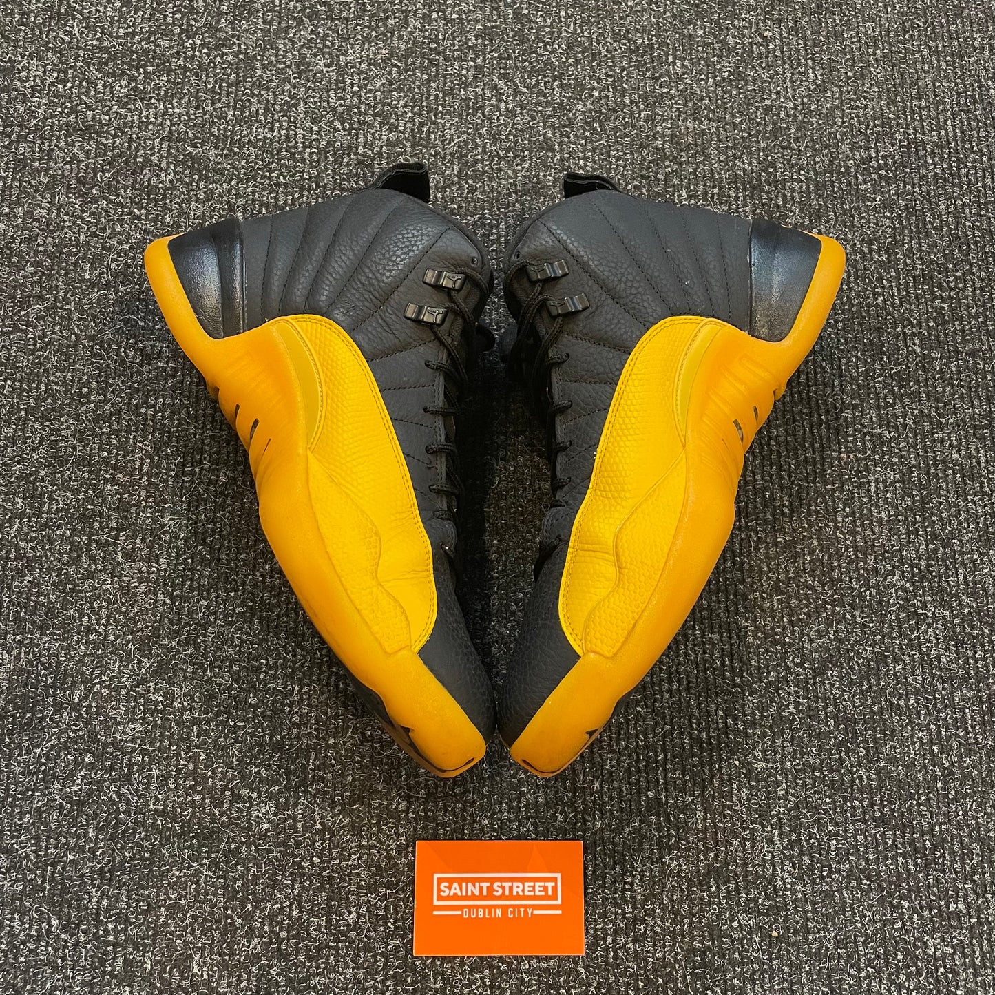 Air Jordan 12 'University Gold'