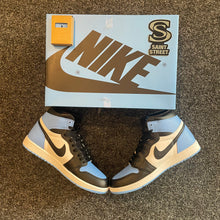 Load image into Gallery viewer, Air Jordan 1 High &#39;UNC&#39;
