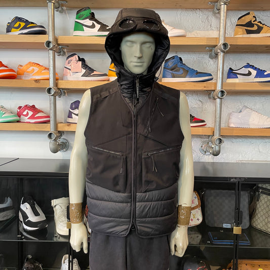 CP Company Goggle Hood Gilet Black
