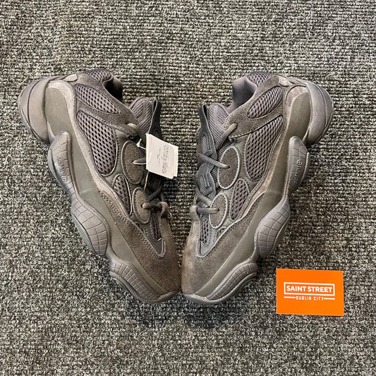 Yeezy 500 Triple Black