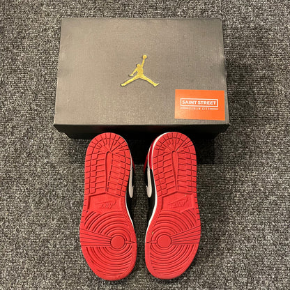 Air Jordan 1 Low Alternate Bred Toe