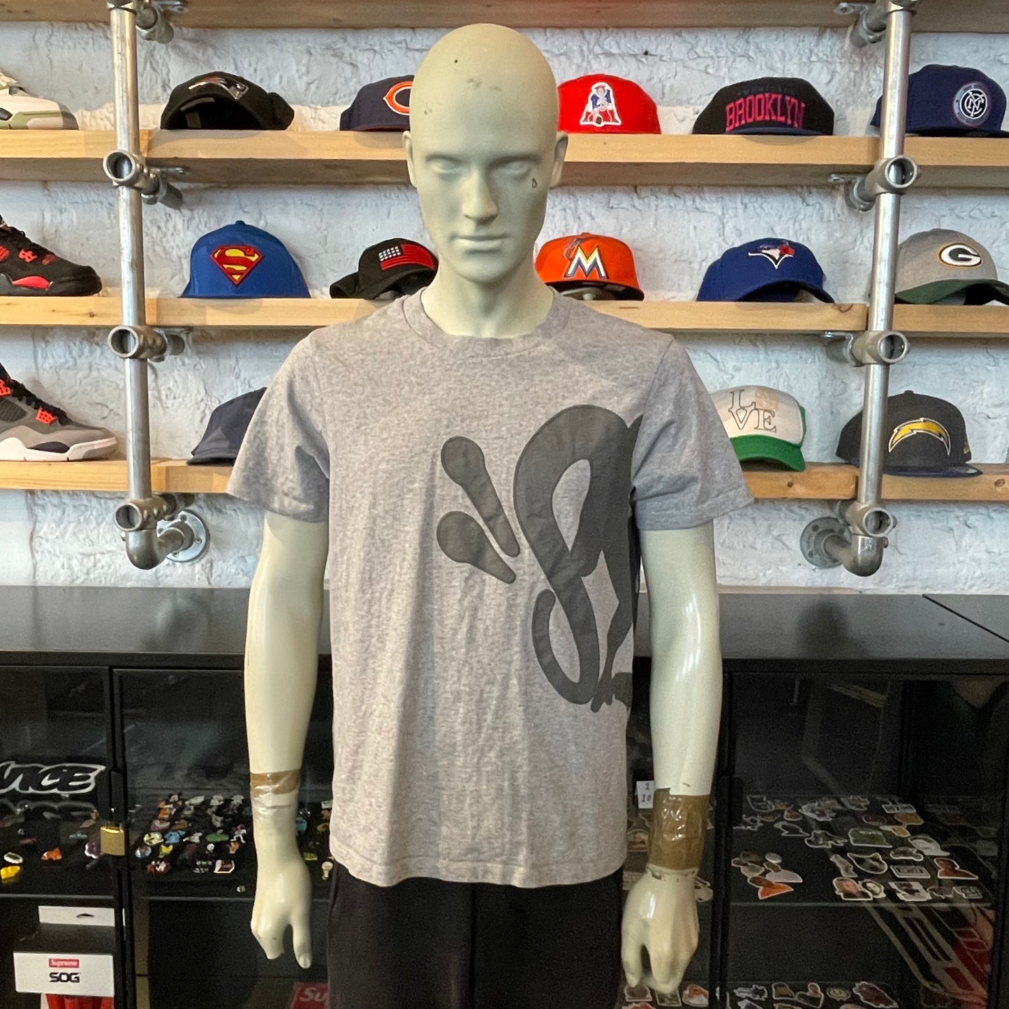 Syna Logo Tee Grey