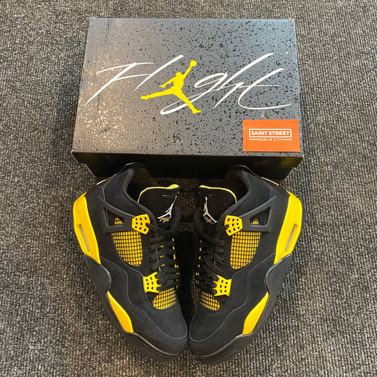 Air Jordan 4 'Thunder'