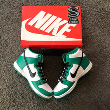 Load image into Gallery viewer, Nike Dunk High &#39;Celtic&#39;
