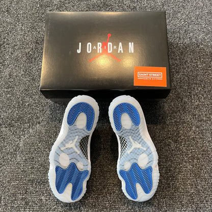 Air Jordan 11 Low 'Space Jam'