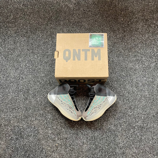 Yeezy QNTM 'Blue Flash'