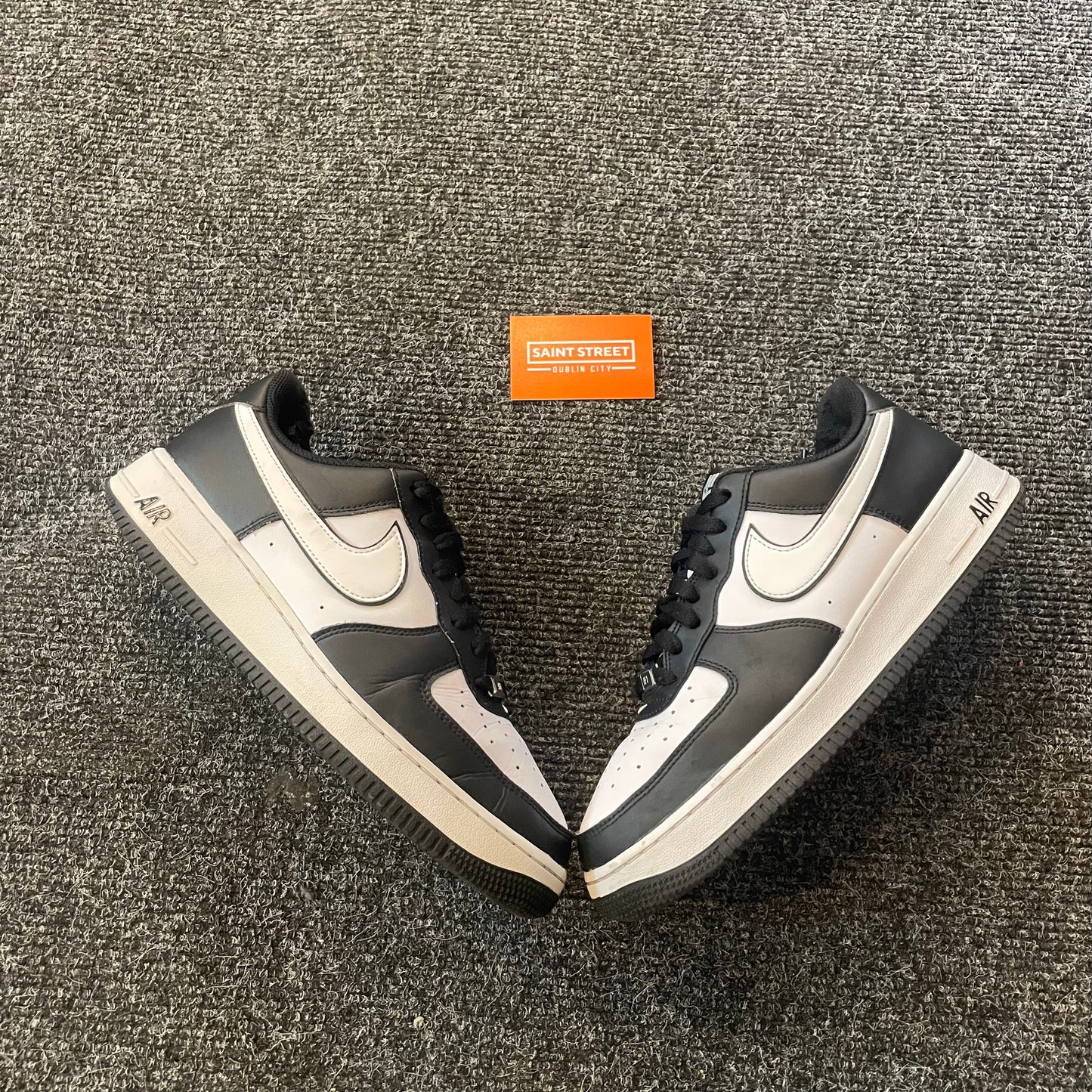 Nike AF1 Black/White