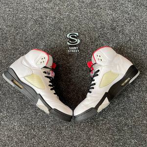 Air Jordan 5 'Fire Red'