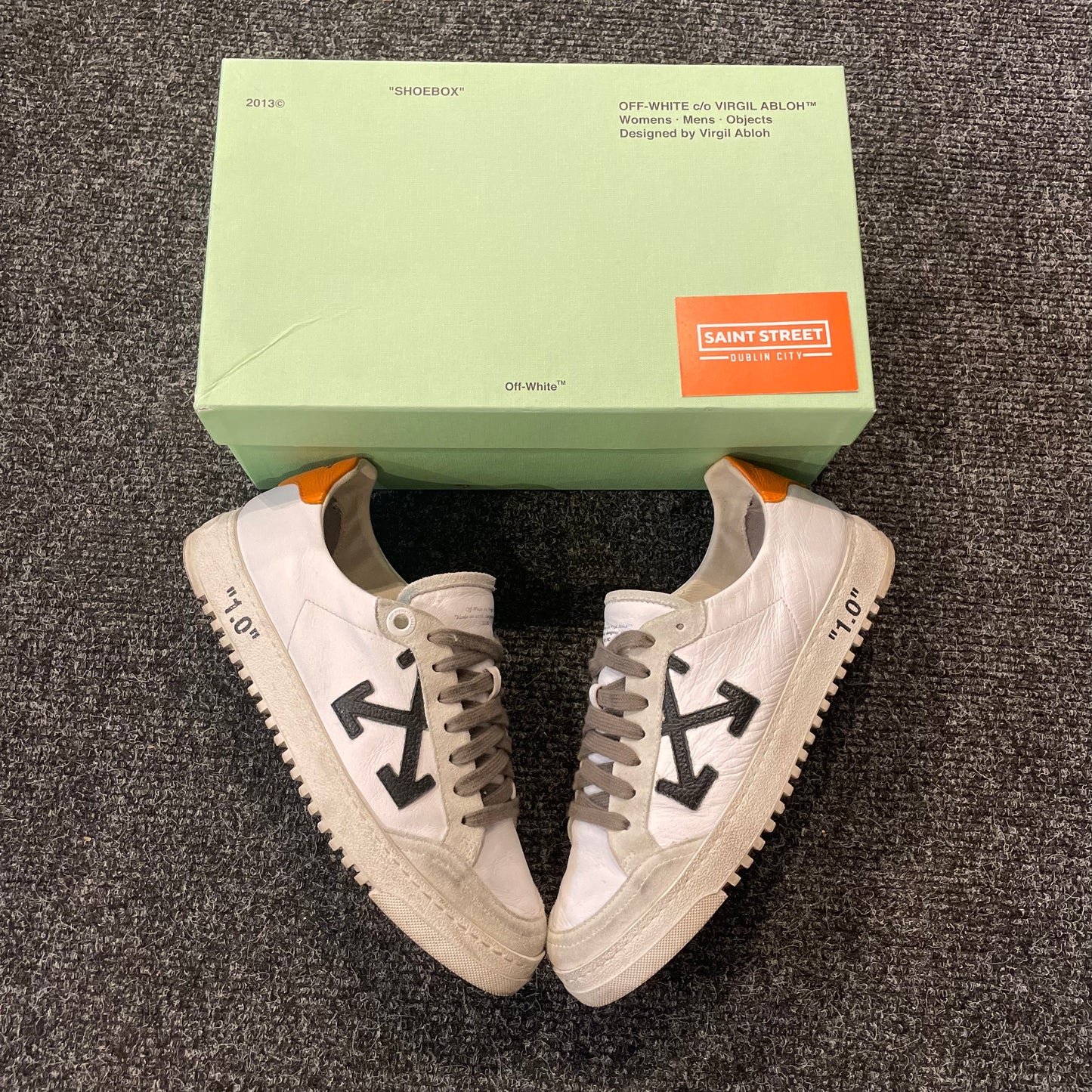 Off White Vulc White/Grey