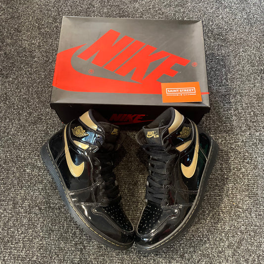Air Jordan 1 High 'Metallic Gold'
