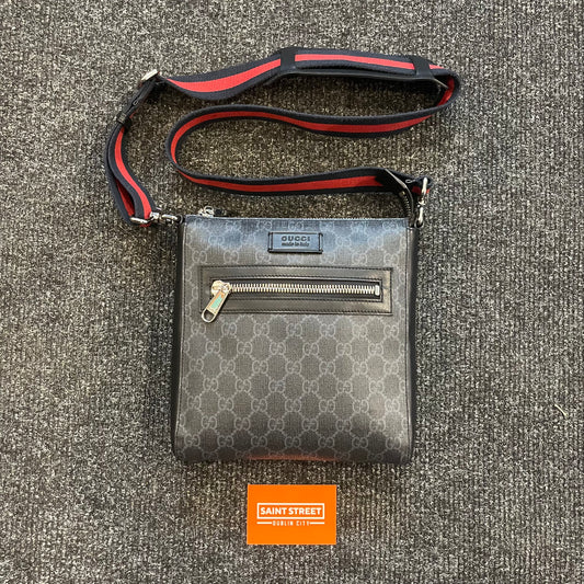 Gucci GG Supreme Canvas Cross Body Bag