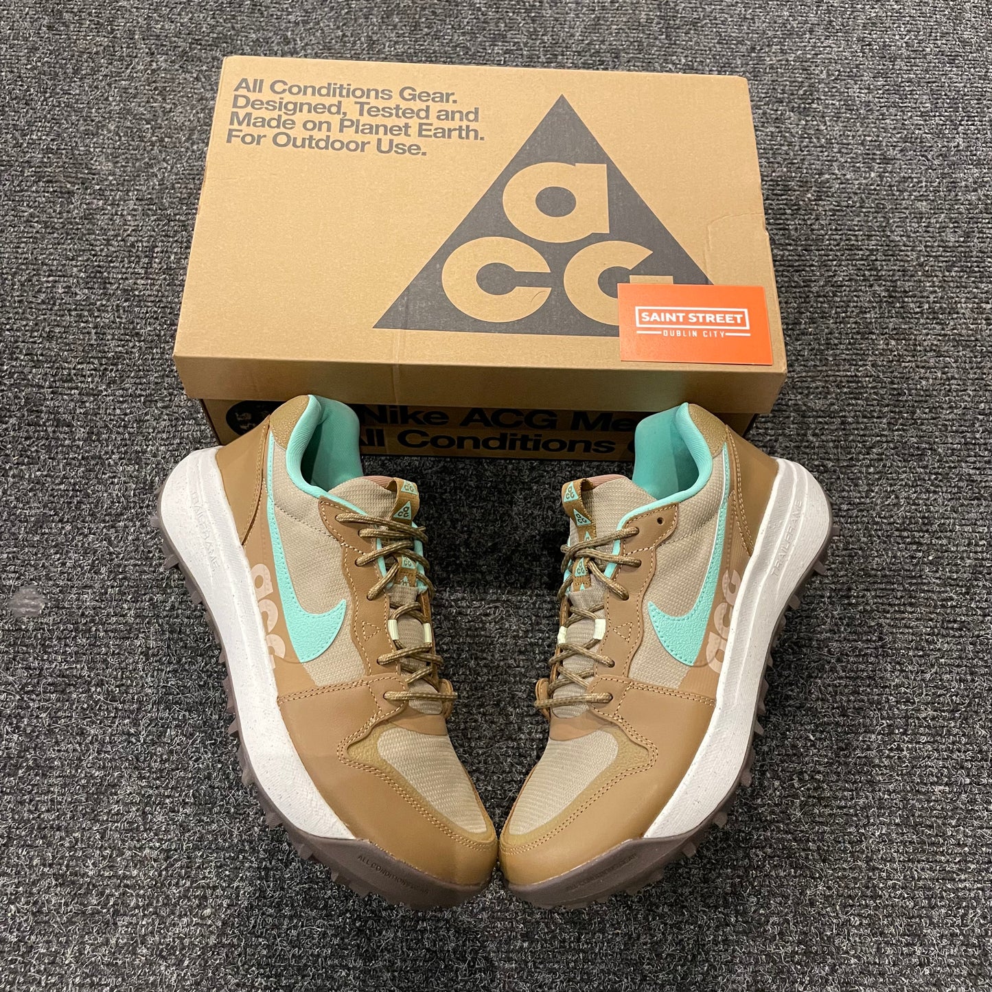 Nike ACG Lowcate