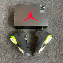 Load image into Gallery viewer, Air Jordan 6 &#39;Electric Green&#39;
