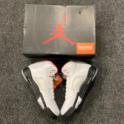 Jordan 5 'Fire Red'