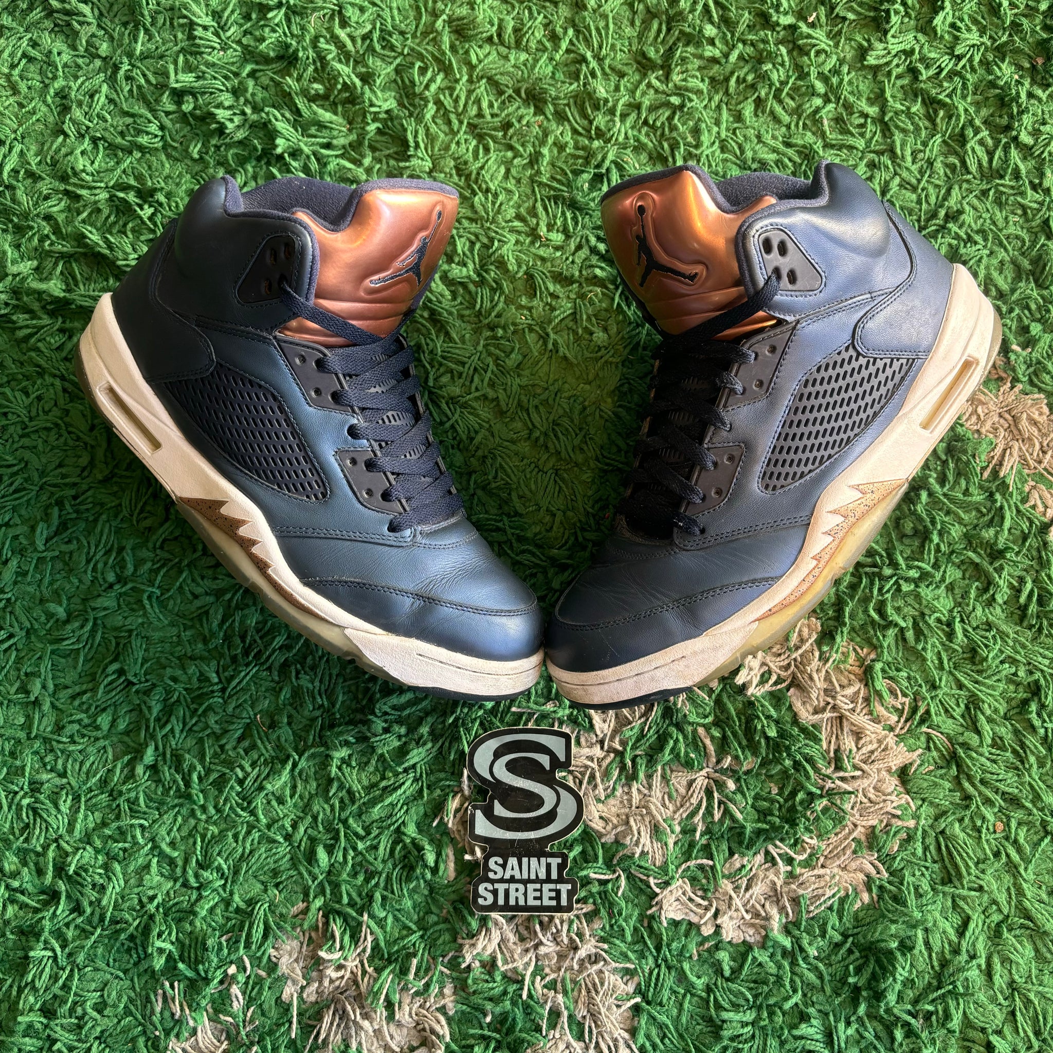 Jordan 5 Bronze