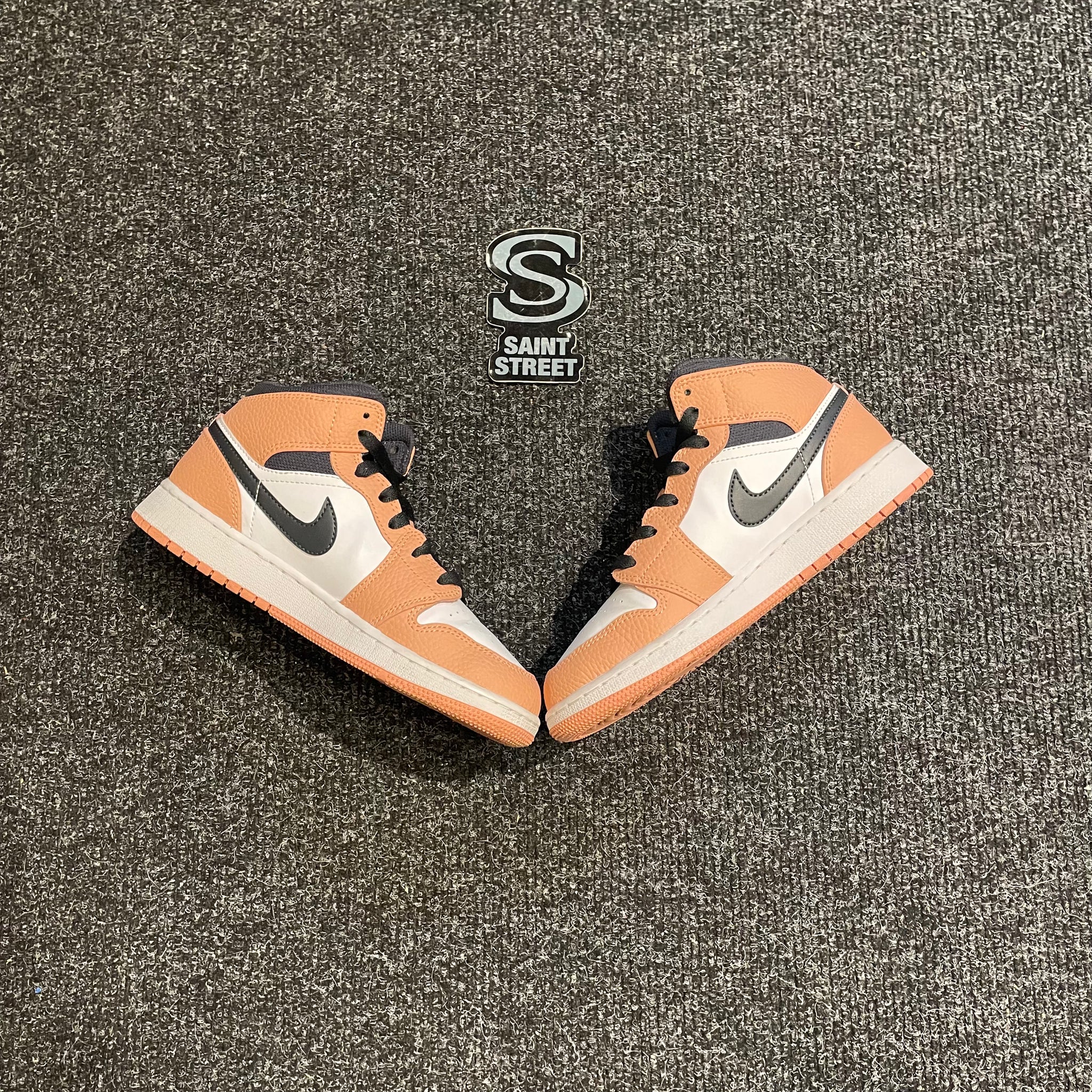 Air jordan 1 mid pink quartz online