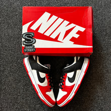 Load image into Gallery viewer, Nike Dunk Low EMB &#39;Chicago&#39;
