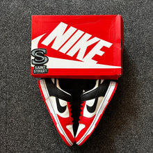 Load image into Gallery viewer, Nike Dunk Low EMB &#39;Chicago&#39;

