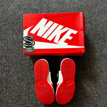 Load image into Gallery viewer, Nike Dunk Low EMB &#39;Chicago&#39;
