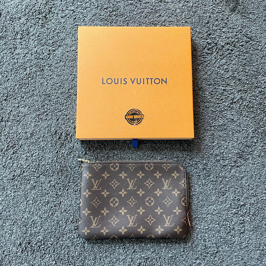 Louis Vuitton Etui Voyage PM – SaintStreetSneakers
