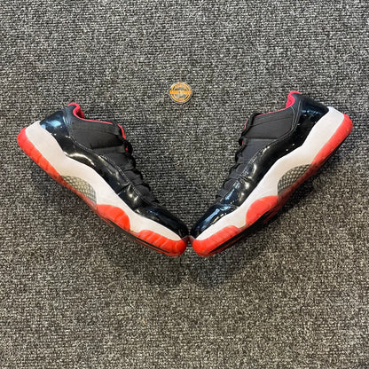 Jordan 11 Low 'Bred'